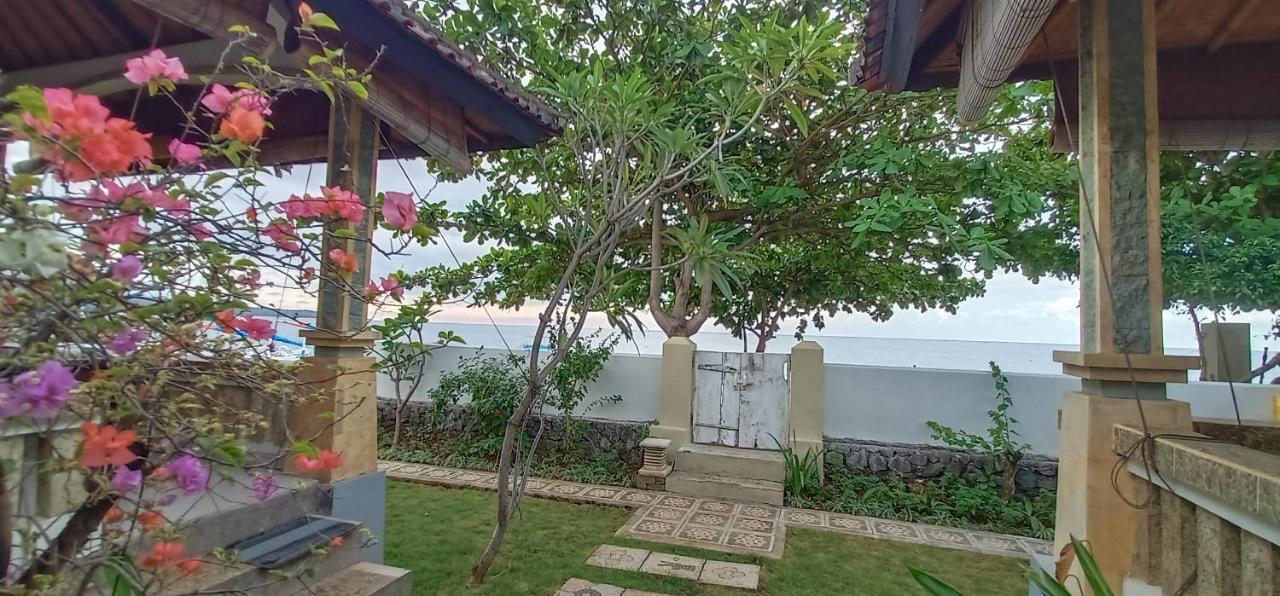 Solaluna Beach Homestay Amed Zewnętrze zdjęcie