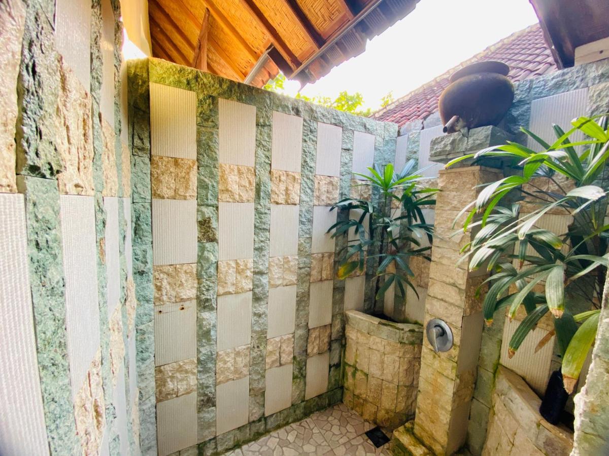 Solaluna Beach Homestay Amed Zewnętrze zdjęcie