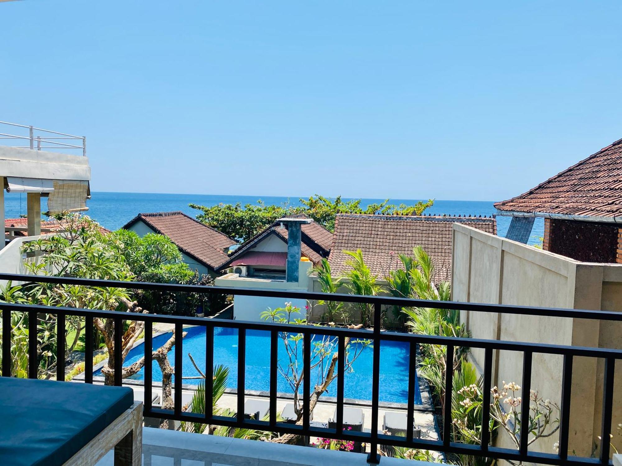 Solaluna Beach Homestay Amed Zewnętrze zdjęcie