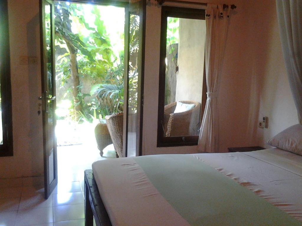 Solaluna Beach Homestay Amed Zewnętrze zdjęcie